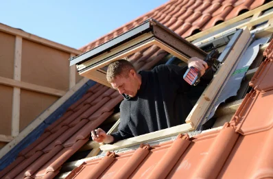 Pose de fenêtres de toit Velux à Lercoul